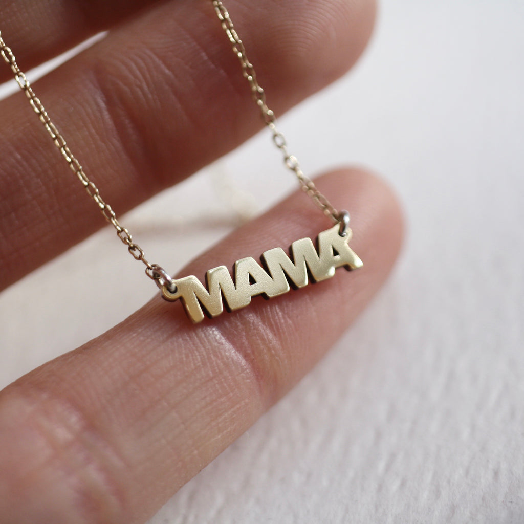 Mama Necklace