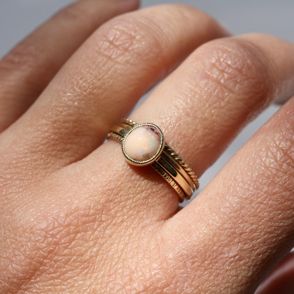 9ct Yellow Gold Opal Meringue Ring