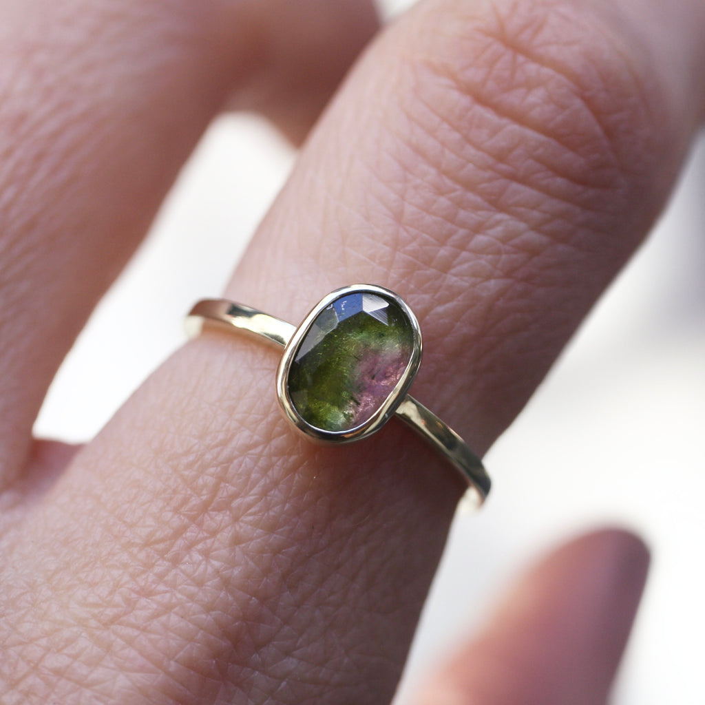 9ct Yellow Gold Oval Tourmaline Ring