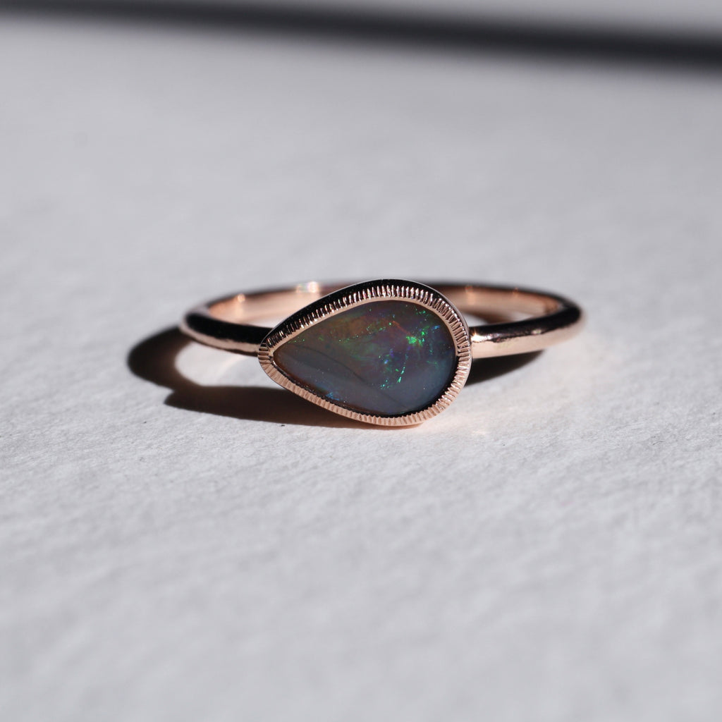 9ct Gold Lighting Ridge Opal Ring