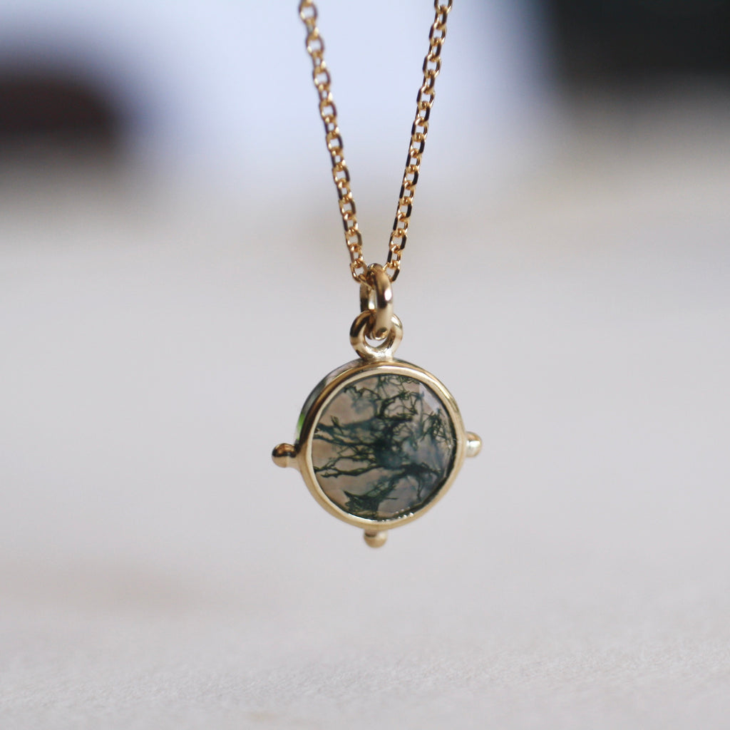 9ct Yellow Gold Moss Agate Necklace (Edition 2)