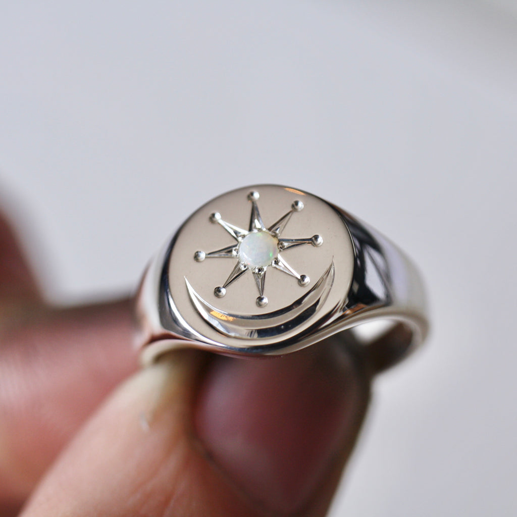 Large Circle Signet Ring