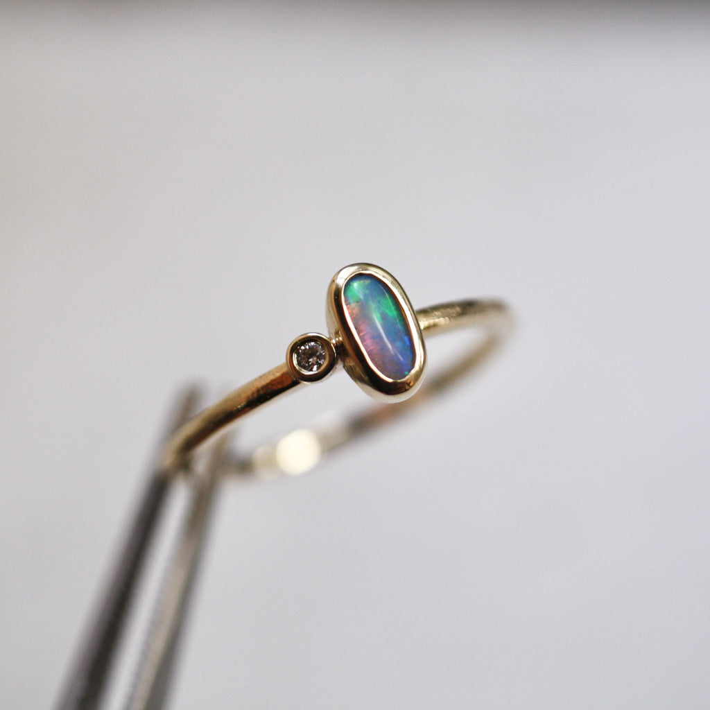 9ct Yellow Gold Opal Diamond Ring