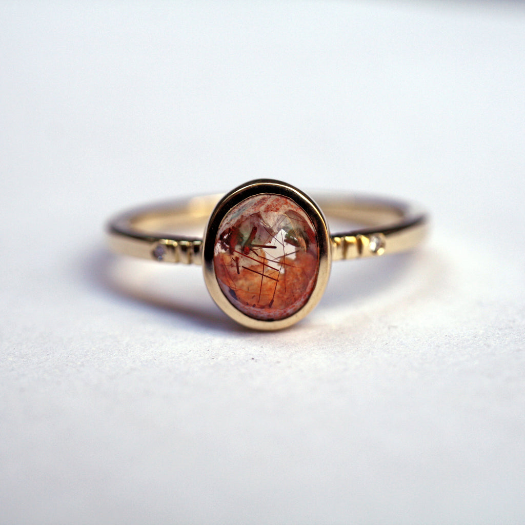 9ct Yellow Gold Horizon Opal Ring