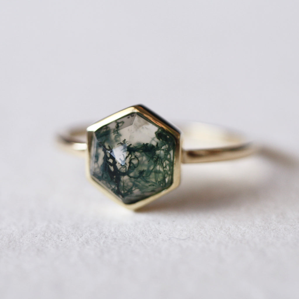 9ct Yellow Gold Moss Agate Ring